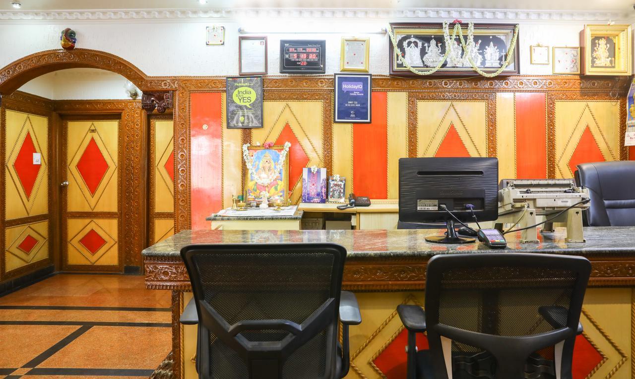 Treebo Nava Nidhi Comforts บังกาลอร์ ภายนอก รูปภาพ